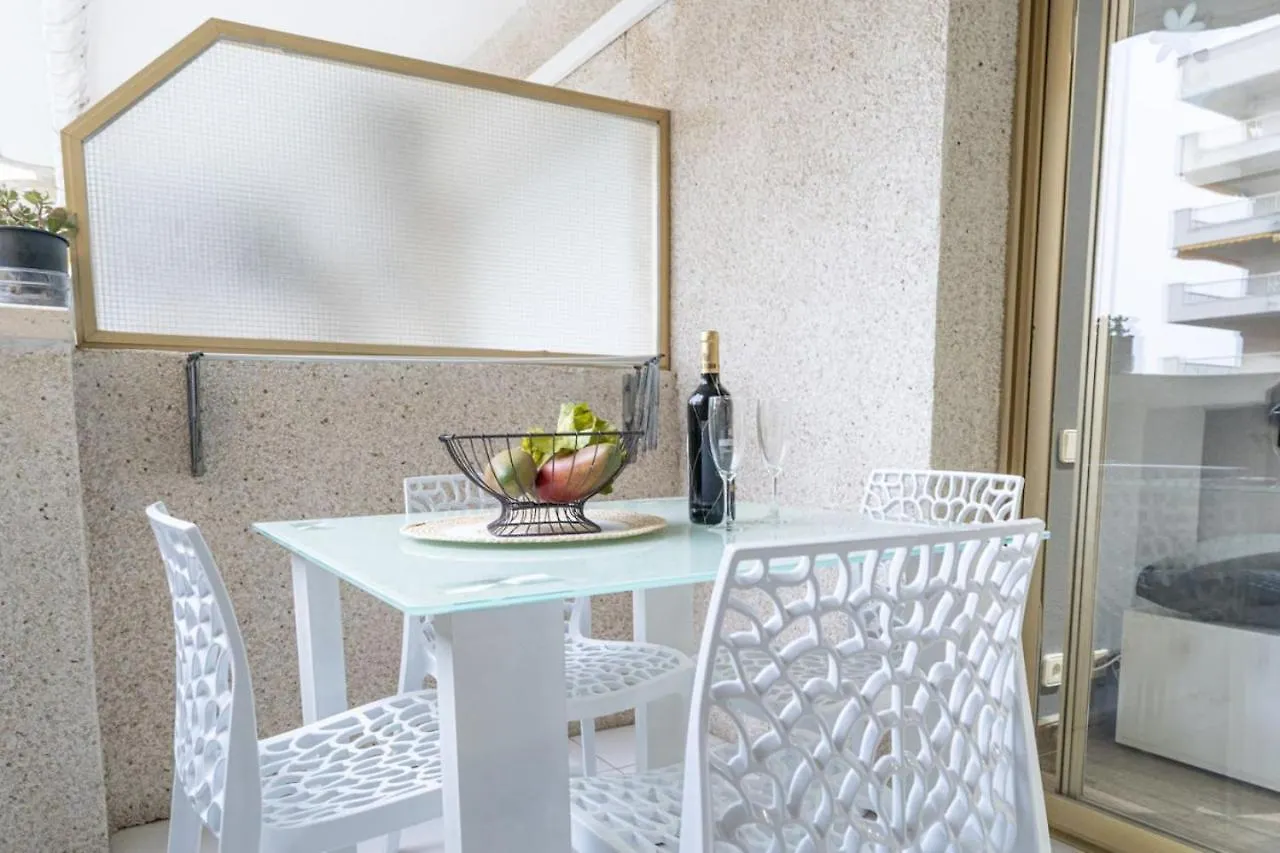 Appartamento Tulum Salou 4Pax Cozy Port Aventura Pkg 0*,  Spagna